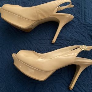 Nine West taupe patent leather strap back pumps